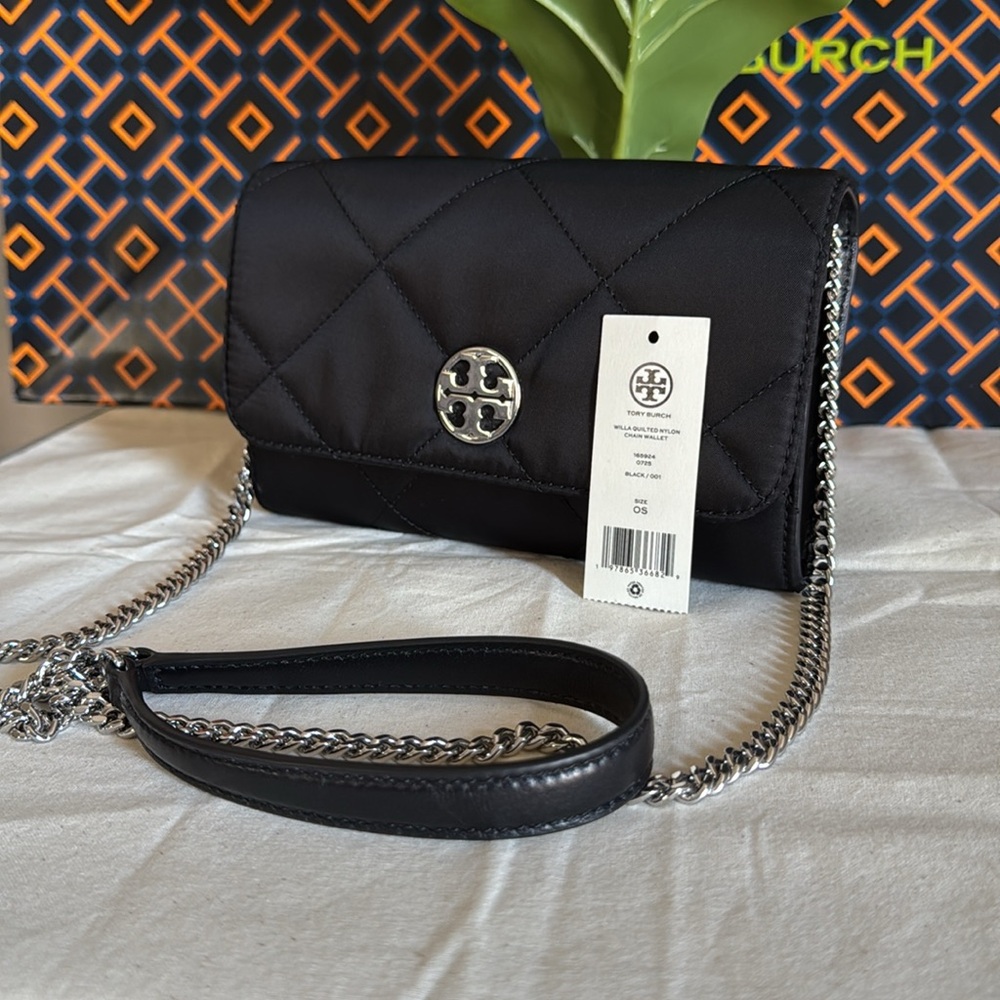 NWT , Tory Burch Black willa Quilted nylon Crossbody wallet Bag - Picture 3 of 10